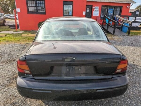 2001 Saturn S Series - Image 5