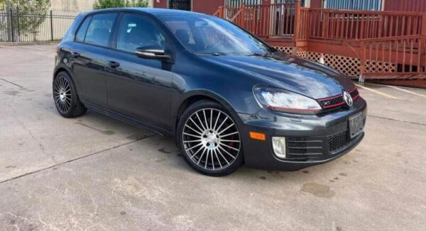 2012 Volkswagen GTI 121,974 miles - Image 3