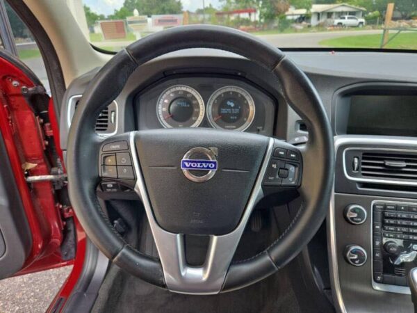 2013 Volvo S60 96,251 miles - Image 6