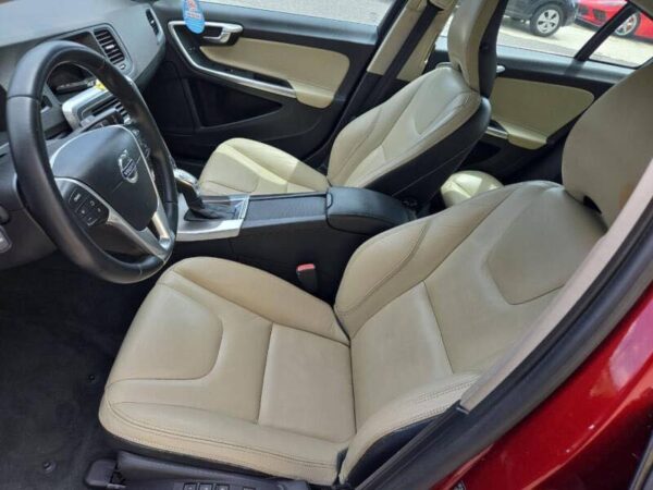 2013 Volvo S60 96,251 miles - Image 10