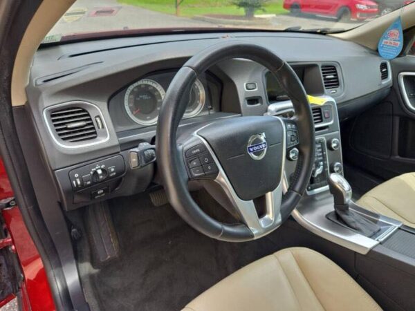 2013 Volvo S60 96,251 miles - Image 12