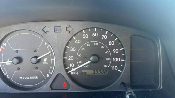 2002 Toyota Corolla S Automatic - Image 10